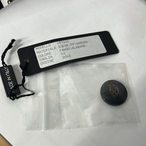 Roncarati Sz 40 Italian Suede Angora Front Button Trench Jacket - Picture 15 of 16